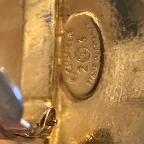 CHANEL COCO MARK CLIP ON BUTTON EARRINGS and LV Hair Clip - Picture 2 of 5